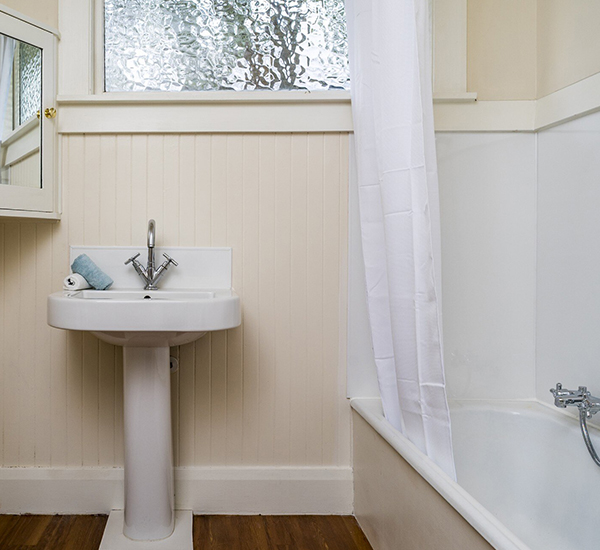 Small Bathroom Renovations Mordialloc